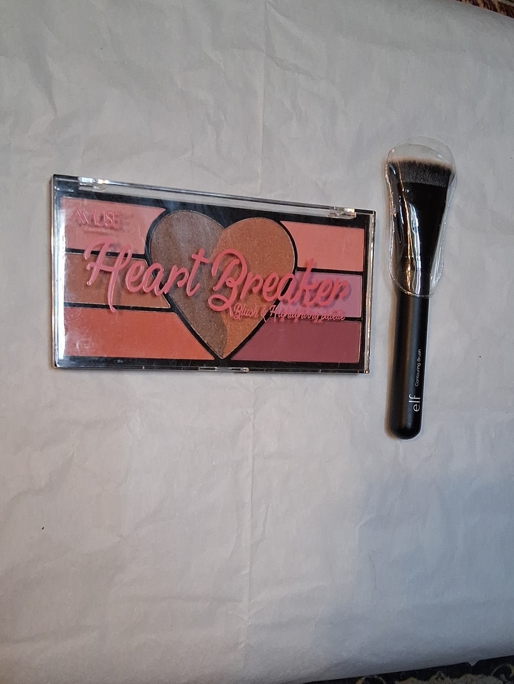 Amuse Society Heart Breaker Blush & Highlight Palette in Pink and Coral